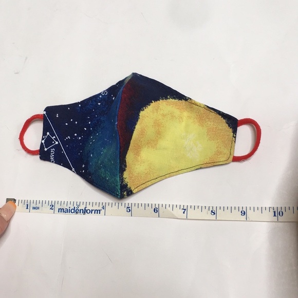 NEW Kids Reversible Facemask - Picture 3 of 6